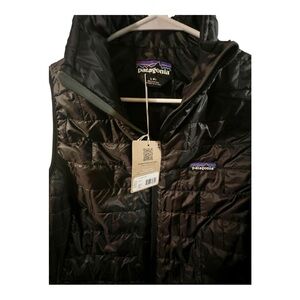 Patagonia Black Quilted Vest